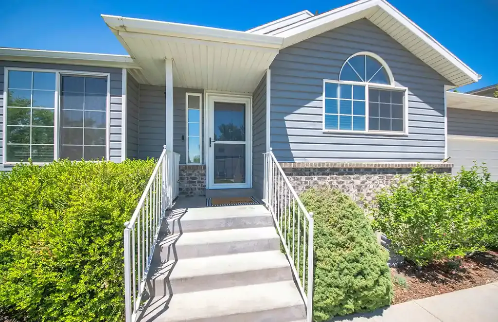 Mobile Home Storm Door